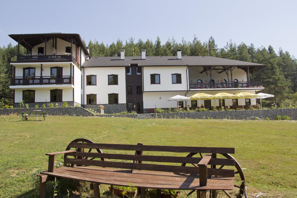 Rusaliite Adventure House Bachevo  المظهر الخارجي الصورة